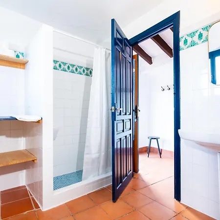 Limonero Bed & Breakfast 3*